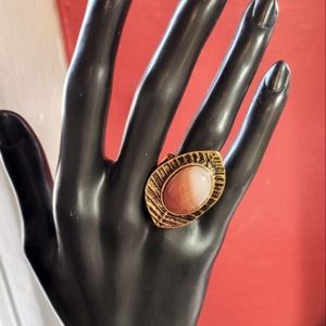 Oversized Leaf Adjustable Cocktail Ring